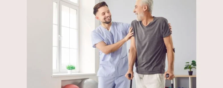 I percorsi di preparazione fisica pre e post interventi di anca, ginocchio e spalla degli Istituti Clinici Zucchi per tornare in movimento