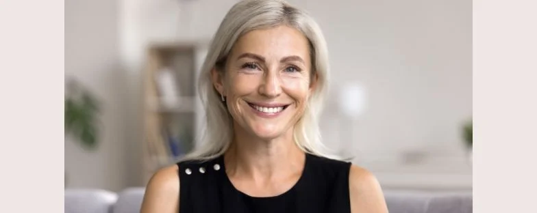 Terapia ormonale sostitutiva in menopausa: benefici, rischi e l’importanza di una valutazione multidisciplinare