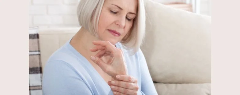 Osteopenia: segnali da non ignorare e come differenziarla dall’osteoporosi