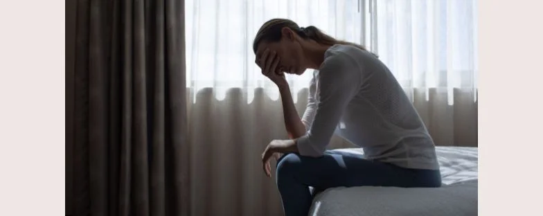 Sindrome della persona rigida: come riconoscere questa malattia ultra-rara