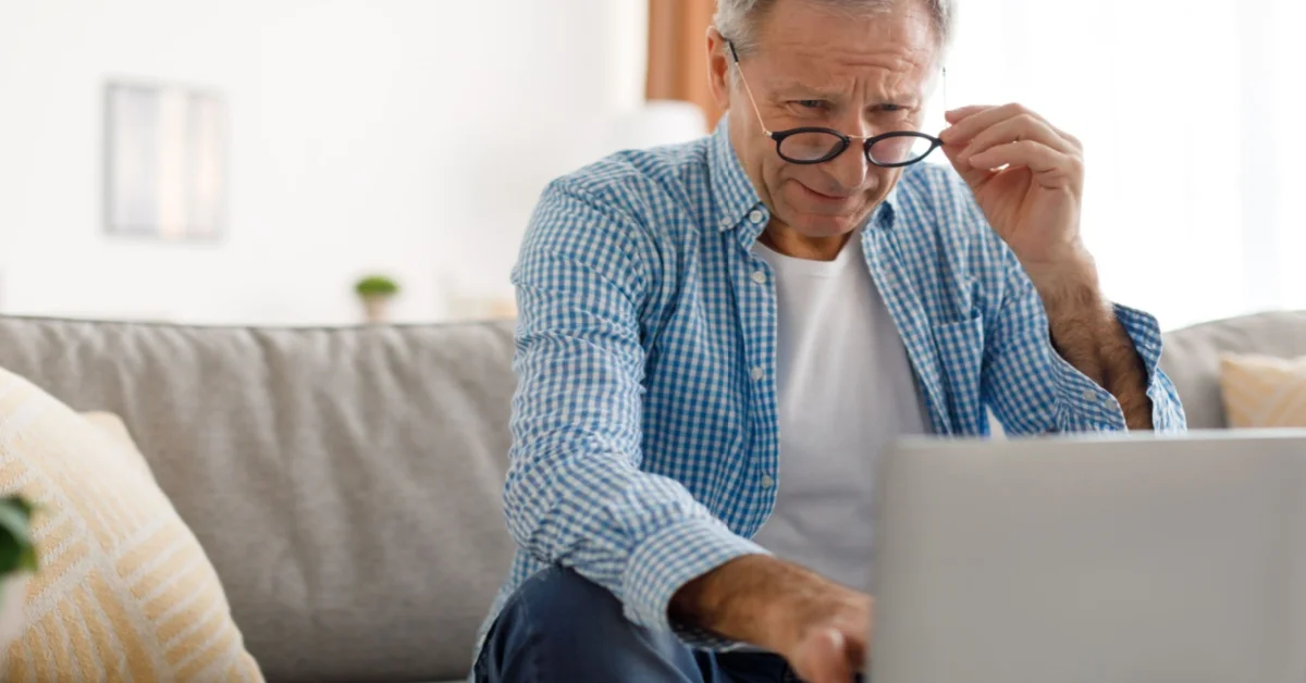 Cos’è la degenerazione maculare legata all’età, le diverse forme e come si curano