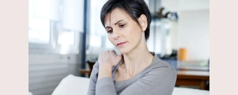 Spalla congelata: come riconoscerla e cosa fare