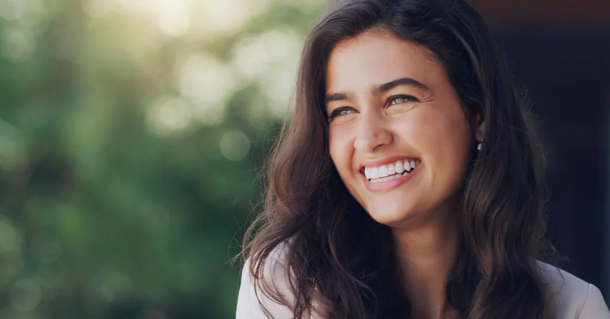 Salute orale in vacanza: i consigli di Smart Dental Clinic per un’estate senza pensieri
